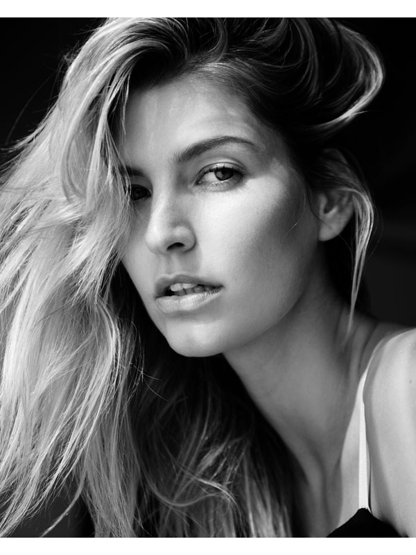 Mary Vitinaros - d models agency